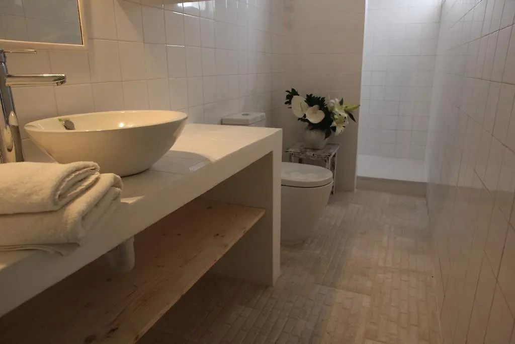 Juanita Hostal İbiza Kenti Konukevi